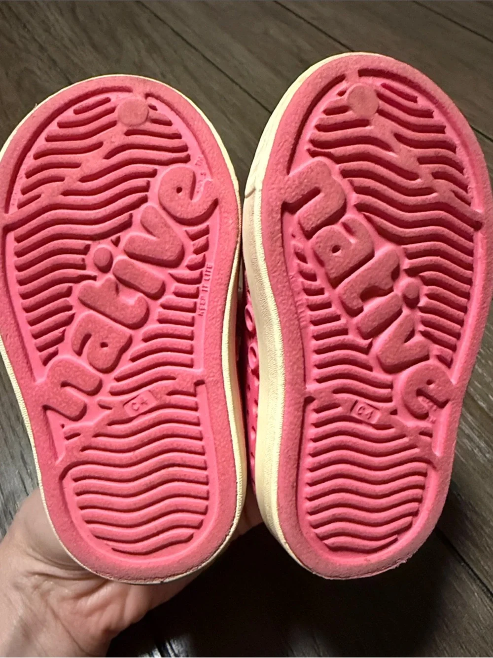 Native Kids Water Outdoor Slip-on Shoes in Bright Pink Toddler Size 4c